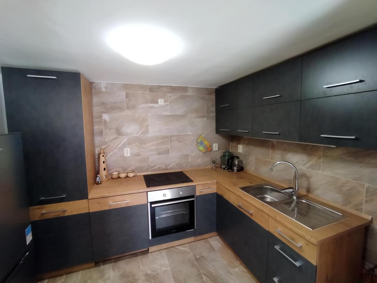 Vila Zdenka Apartmants Цриквениця Екстер'єр фото
